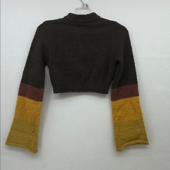 Lakhays Cozy Brown Cropped Sweater with Multicolor Bell Sleeves NWT - Picture 5 of 5
